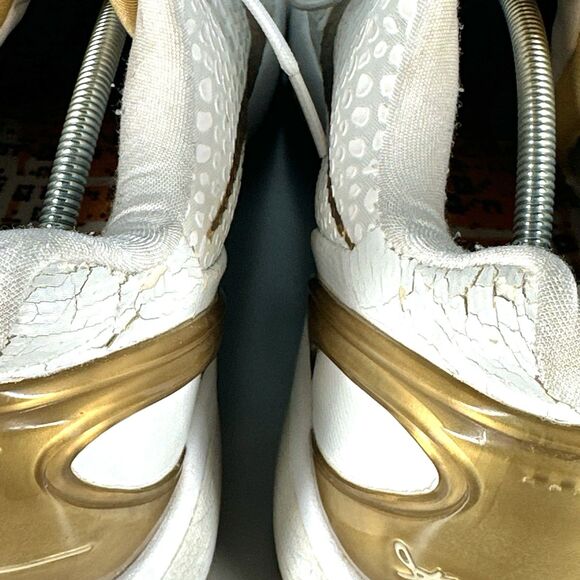 NIKE KOBE 6 PROTRO Shoes Mens Size 10 WHITE Gold Basketball Sneakers - Picture 15 of 16